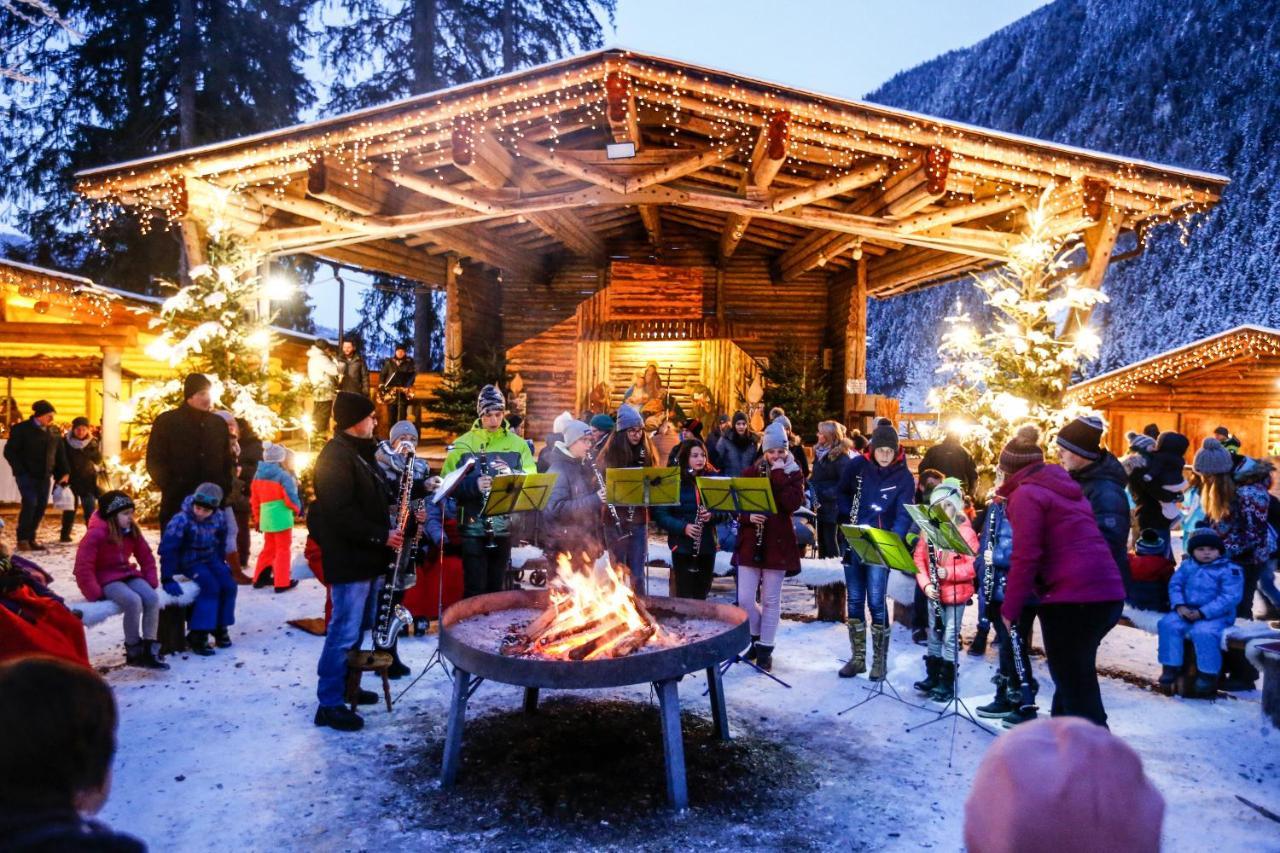 Der Siegeler B&B - This Lifestylehotel Rocks Mayrhofen Dış mekan fotoğraf