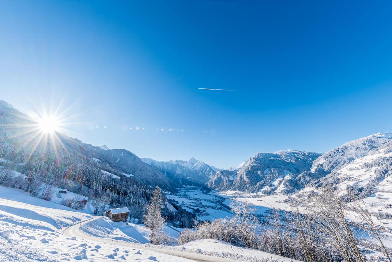 Der Siegeler B&B - This Lifestylehotel Rocks Mayrhofen Dış mekan fotoğraf